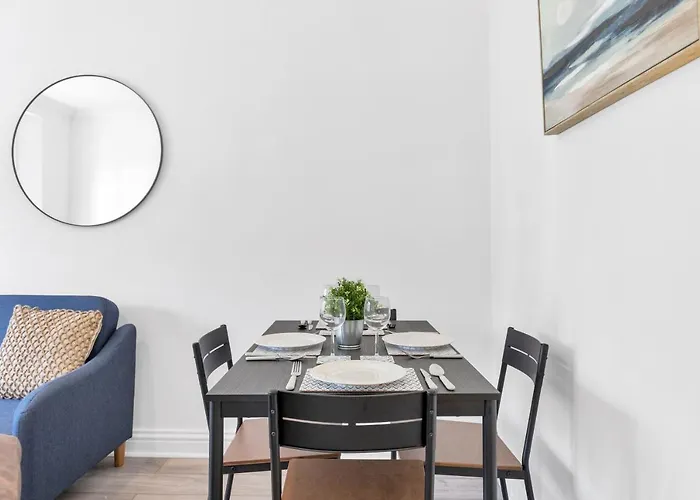 Modern Two Bedroom Apartment With Free Parking!